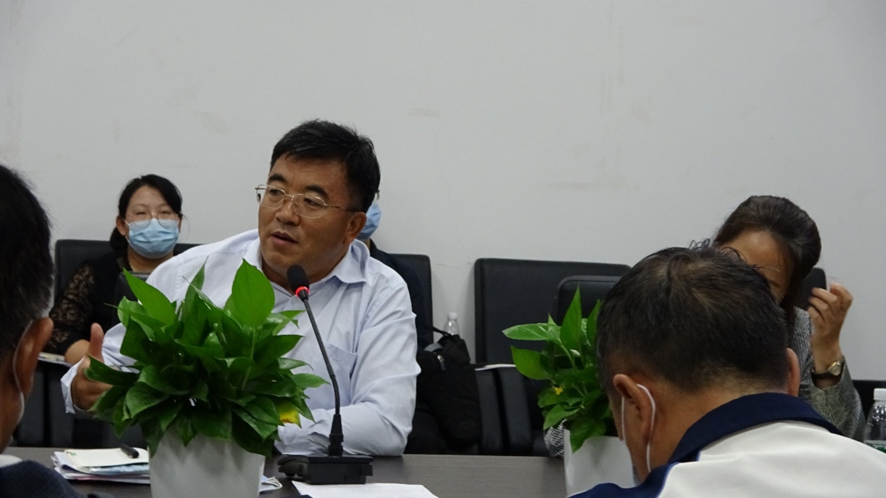 E:\88038威尼斯检测中心\2021-2022-2\教育实践启动会新闻稿0418\DSC00052_看图王.jpg E:\88038威尼斯检测中心\2021-2022-2\教育实践启动会新闻稿0418\DSC00052_看图王.jpg