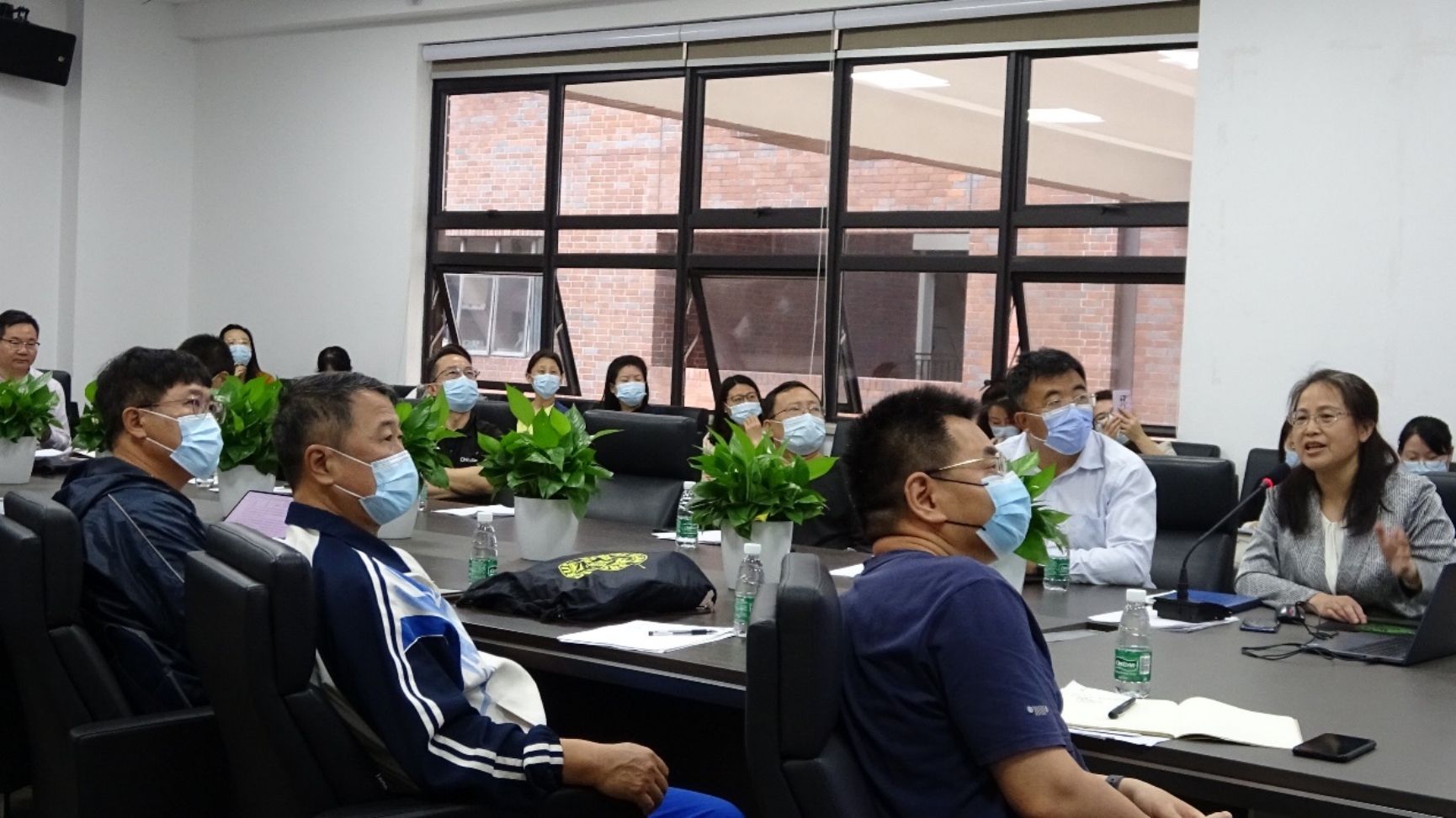 E:\88038威尼斯检测中心\2021-2022-2\教育实践启动会新闻稿0418\DSC00021_看图王.jpg E:\88038威尼斯检测中心\2021-2022-2\教育实践启动会新闻稿0418\DSC00021_看图王.jpg